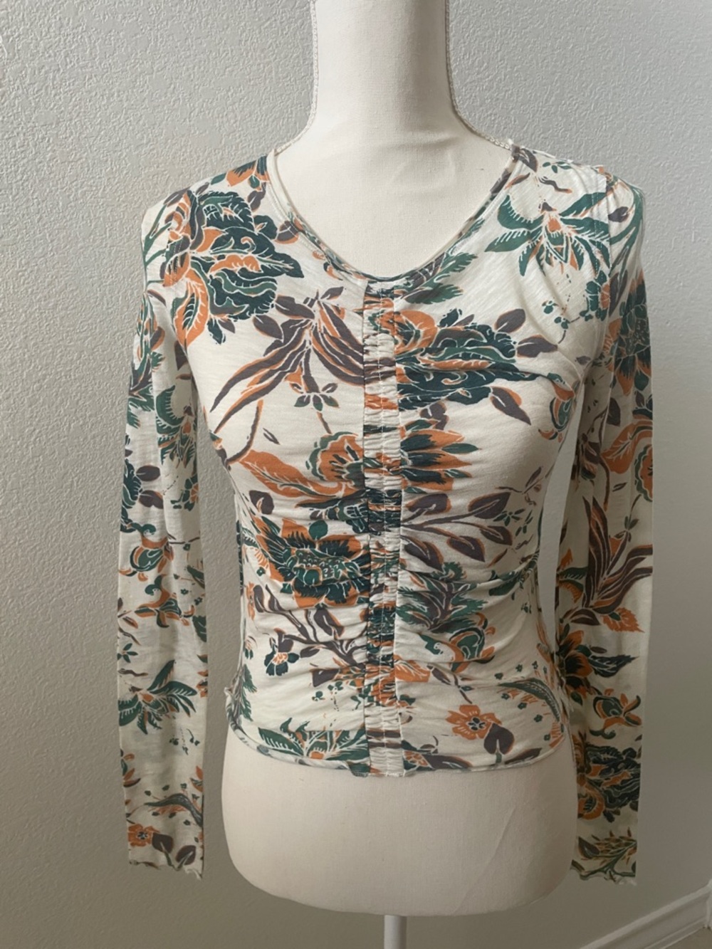 Free People Dreamed of You White Floral Print Long Sleeve Ruched Tee Top